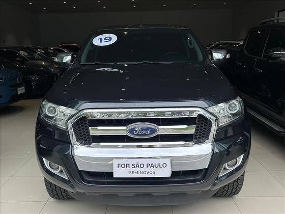 FORD RANGER 3.2 XLT 4X4 CD 20V DIESEL 4P AUTOMÁTICO